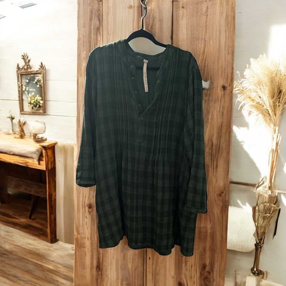 Uncle Frank Dark Green Checkered Tunic